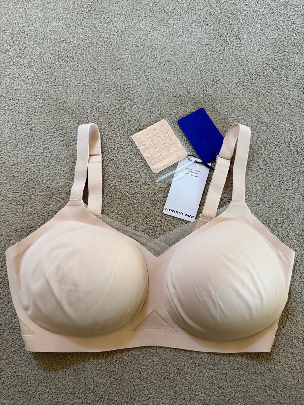 Honeylove Smooth Nude Wireless V-Neck Comfort Bra - Picture 3 of 7